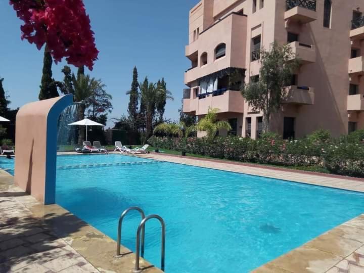 Appartement Confortable Avec 5 Piscines マラケシュ エクステリア 写真