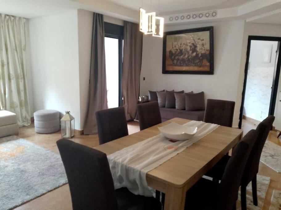 Appartement Confortable Avec 5 Piscines マラケシュ エクステリア 写真